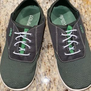 Olukai boys size 3